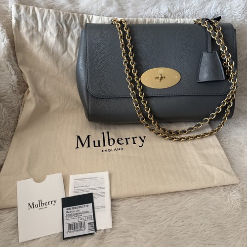 Mulberry medium lily small - medium,