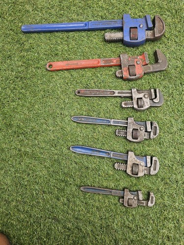 Stillson wrench - stillson,