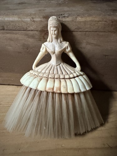 Vtg crinoline lady - vtg,