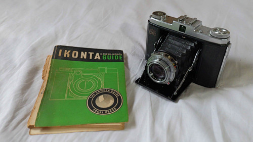 Vintage silver zeiss ikon - silver,
