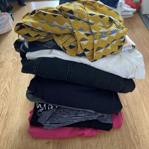 Maternity clothes bundle - maternity,