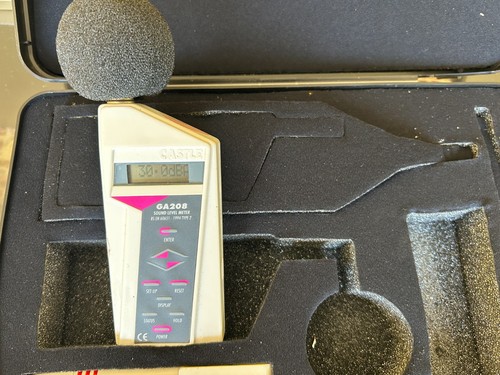 Castle ga208 sound level meter - castle,