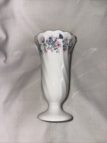Wedgewood posy vase - wedgewood,