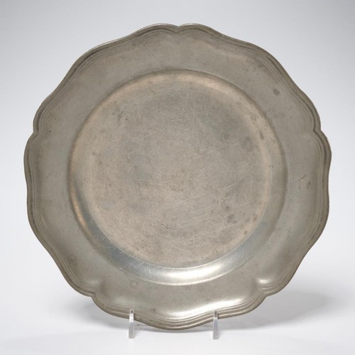 Reeded rim scalloped pewter - reeded,