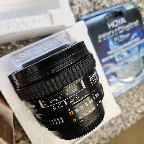Nikon nikkor 20mm - 20mm, d