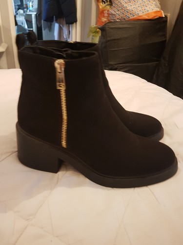 Ladies boots size by - 6/39,