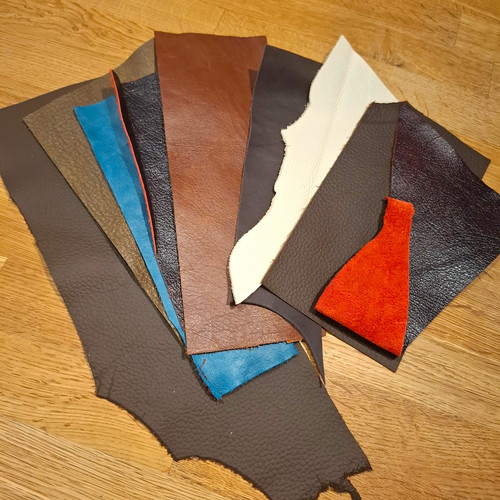 Small leather remnants - 9x,