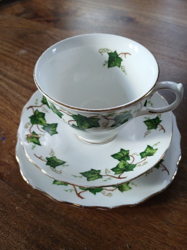Vintage colclough ivy leaf - colclough,