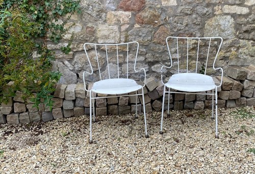 Ernest race antelope - antelope, chairs