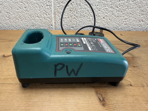 Makita dc1804t 2 18v - makita,