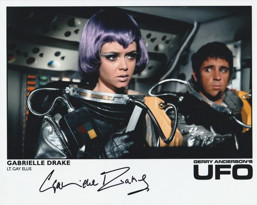 Ufo signed photo - -, 10"