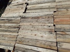 Reclaimed Pallet Wood Wall