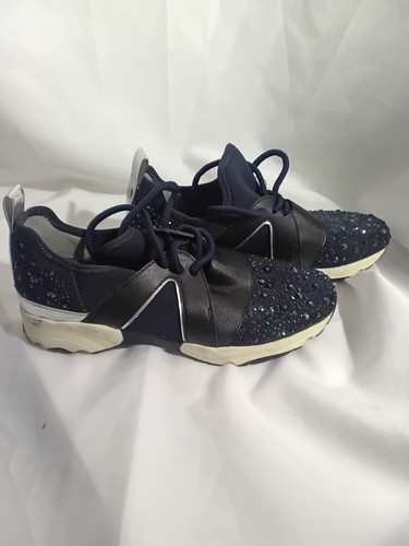 Damaged womens carvela - damaged,