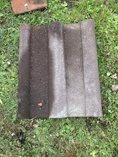 26 x NEW Redland 50 Double Roman concrete roof tiles In Berkhamsted