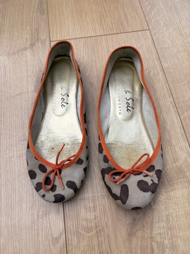 French sole pre - pre-loved, jane