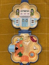 Polly Pocket Fifi's Parisian Apartment Bluebird 1990 Vintage Incomplete