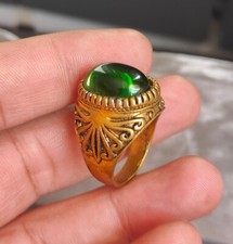 Retro Style Mens Ring Gold Tone Gypsy Boho Costume Jewellery Green glass stone..