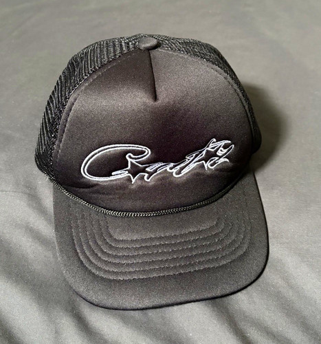 Black mesh design cortiez cap - design,