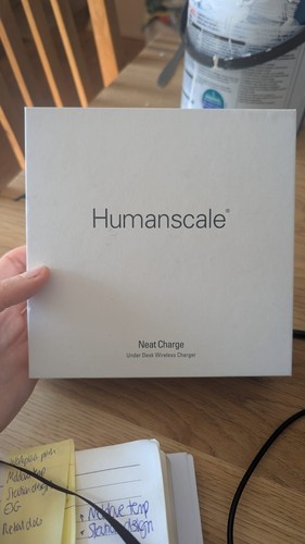Humanscale neat charge under - humanscale,