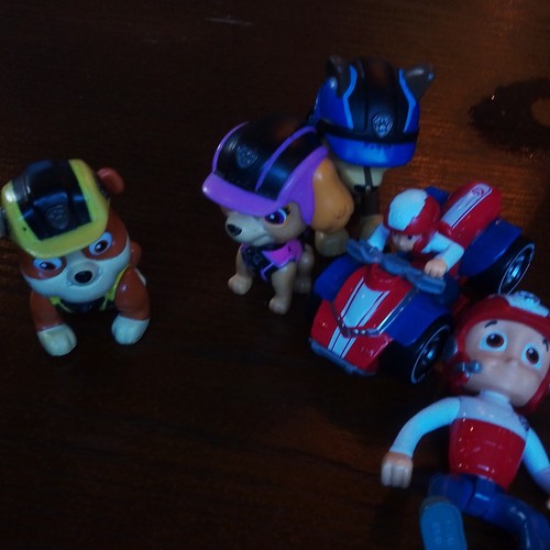 Paw patrol mini plastic - paw,