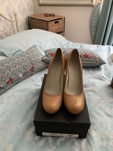 Marc jacobs women courts - marc,