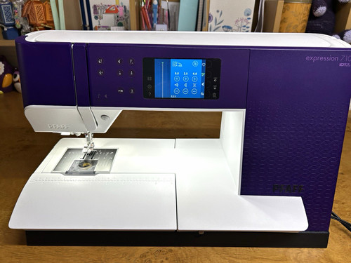 Pfaff expression 710 - expression,