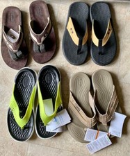 New! Oakley Men’s Size 9 -