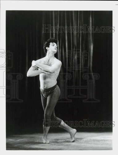 Press photo dancer - press,