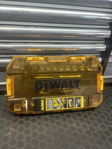 Dewalt drive ratchet and - 1/4,