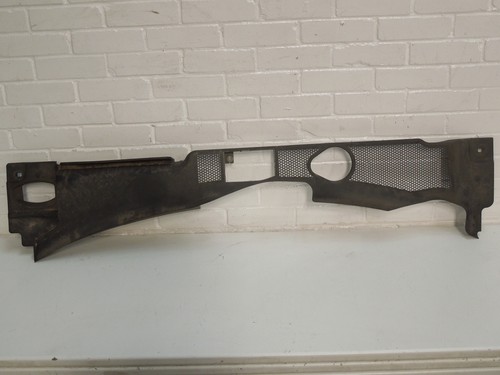 Audi lower windscreen - lower,