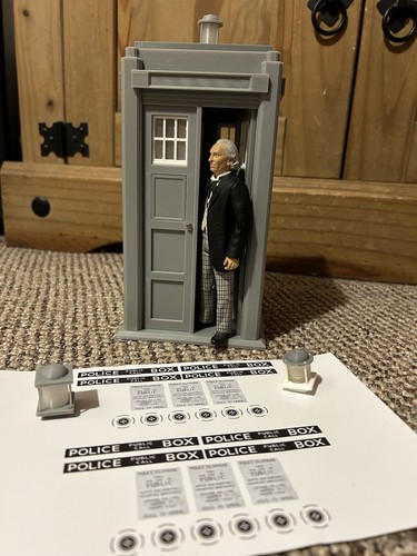 Brachacki original tardis - 01,