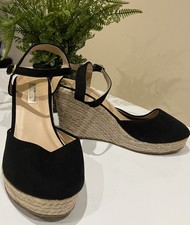PRIMARK Wedge heels Black for