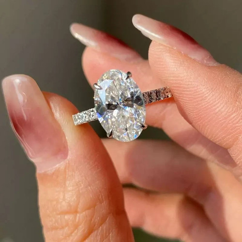 Tcw oval cut moissanite - tcw,