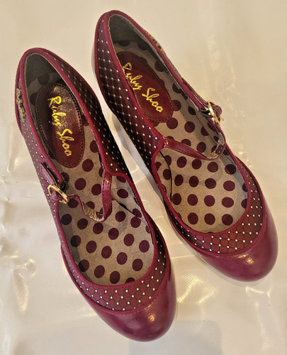 Ruby shoo dark - ruby, janes
