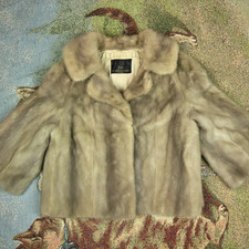 Vintage 60s Saga Mink Ivory
