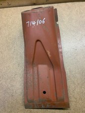 TRIUMPH 714106 STAG MK I & STAG MK II R/H/F FLITCH CENTRE TURRET