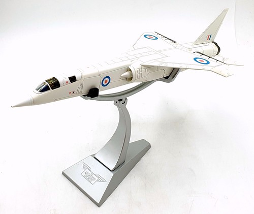 Corgi scale aa38601 bac - corgi,