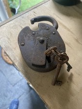 Chubb/ Squire  London 869