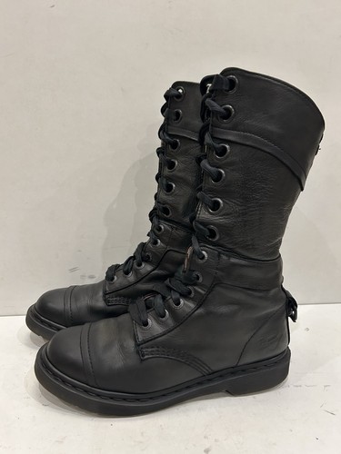 Martens triumph amilita - dr,