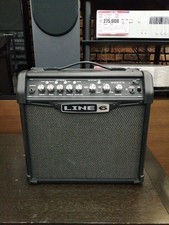 LINE6 Spider IV 15W Modeling
