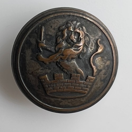 Antique livery button lion - antique, in