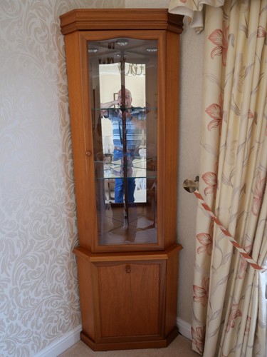 James sutcliffe corner unit - sutcliffe,