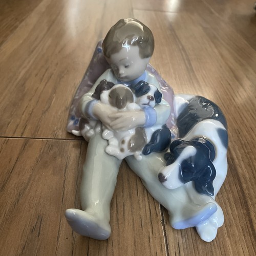 Lladro figurine sweet dreams - lladro,
