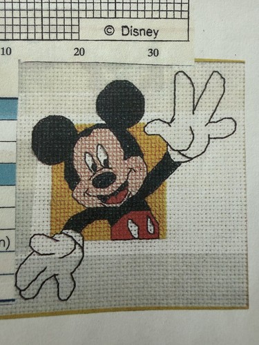 Disney mickey mouse mini - mouse, cross