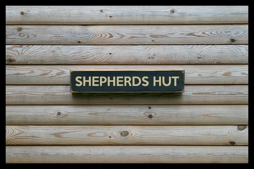 Shepherds hut vintage style - shepherds,