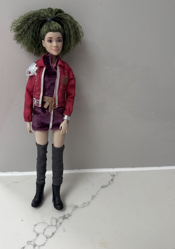 Disney zombies eliz zambi - disney, 2