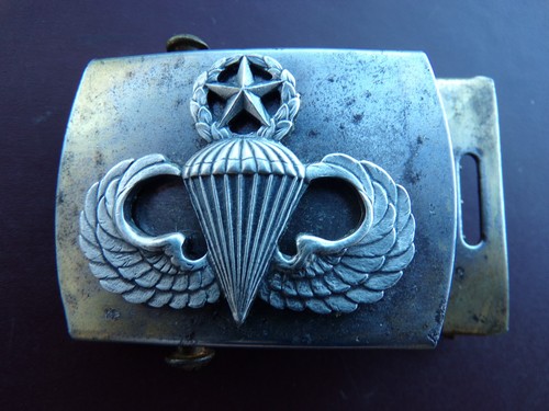 Airborne master parachute - airborne,