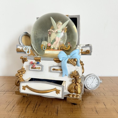 Vintage disney store rare - disney,