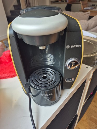 Tassimo bosh coffee machine - coffee,