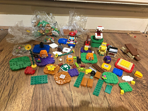 Lego super mario with - super,